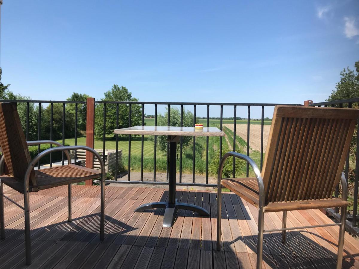 In De Gele Hoed Mooie Appartementen Met Fantastisch Uitzicht Zonnemaire Exterior photo